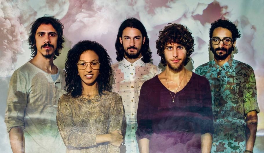 Foto de Analisando Sara