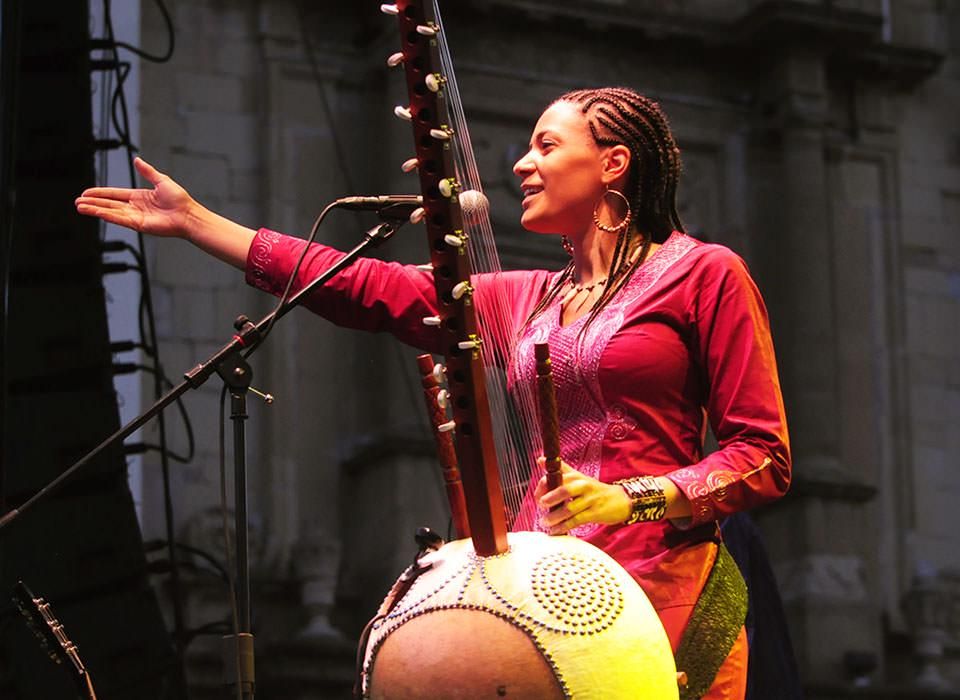 Foto de Sona Jobarteh