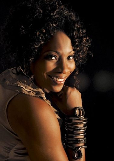 Photo of Dhi Ribeiro