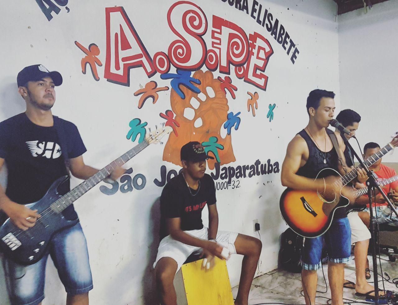 Foto de Ação Equilibrada