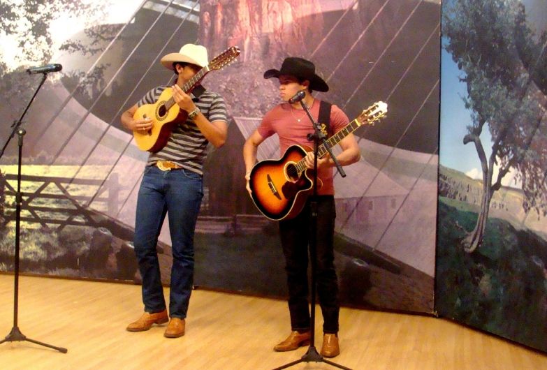 Photo of João Henrique e Guilherme Ribeiro