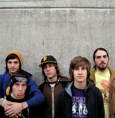 Foto de Heavy Heavy Low Low