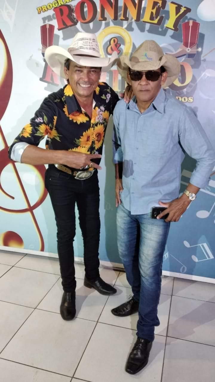 Foto de Ronney e Rominho