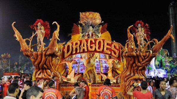 Foto de Dragões da Real