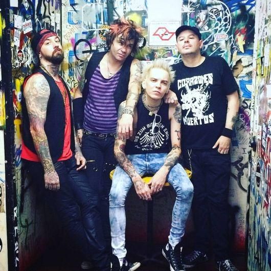 Photo of Corazones Muertos