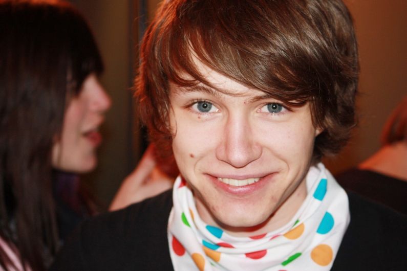 Photo of Charlie McDonnell