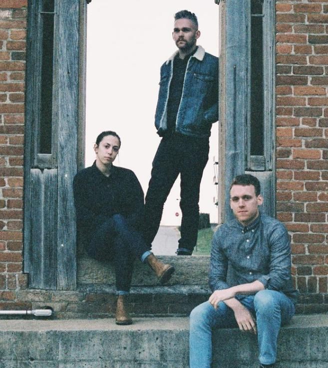 Foto de Proper Youth