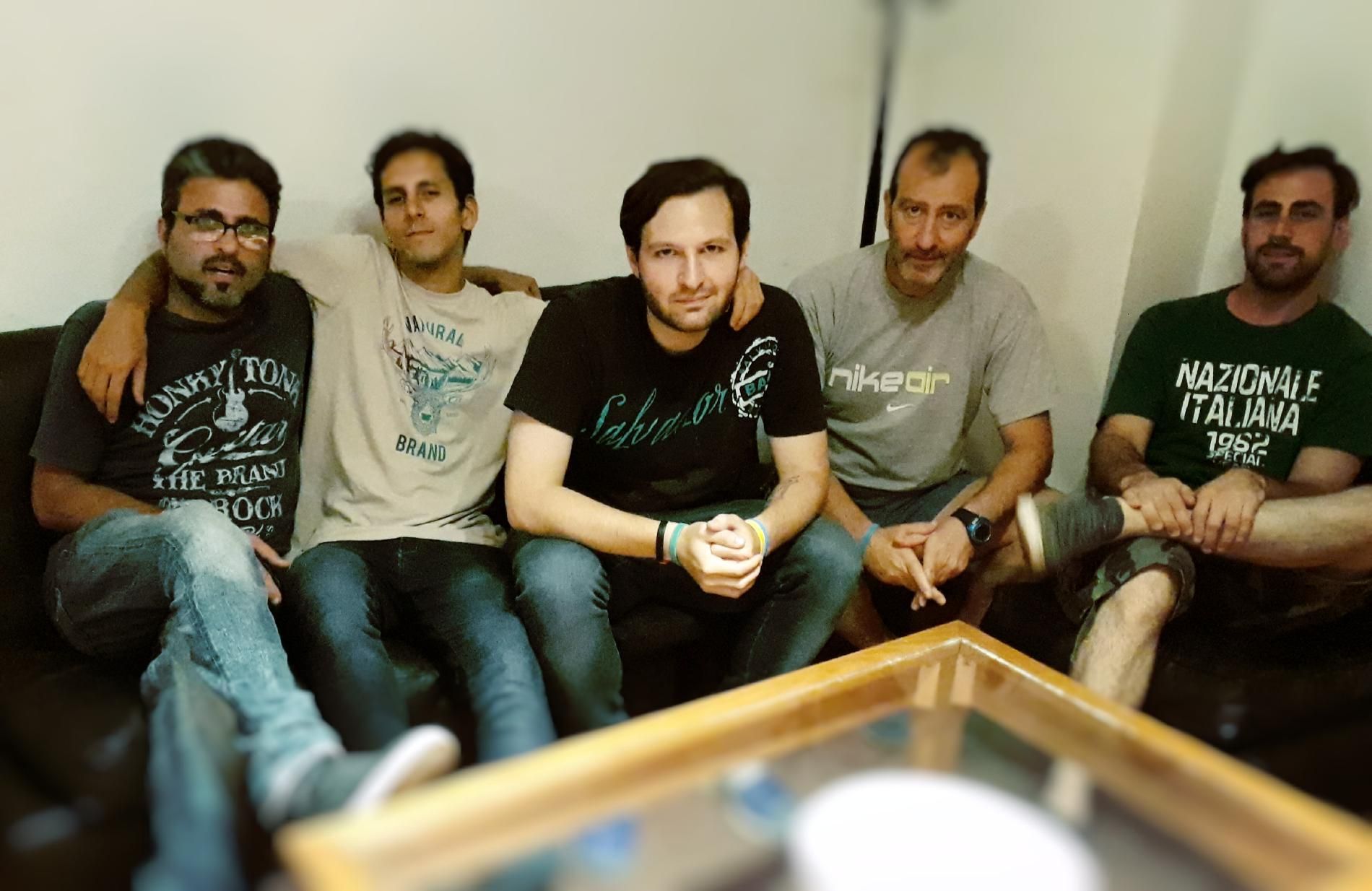 Foto de Under The Symphony