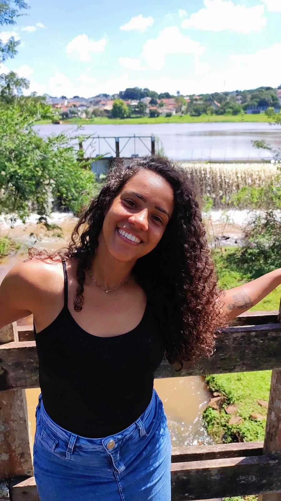 Foto de Mikaelly Soares