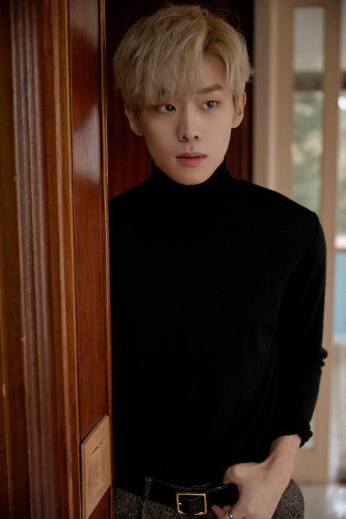 Foto de DEMIAN (K-pop)