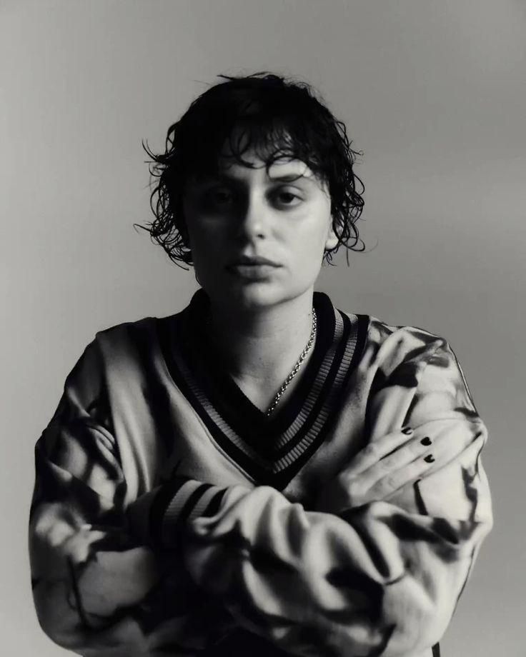 Photo of Ana Frango Elétrico