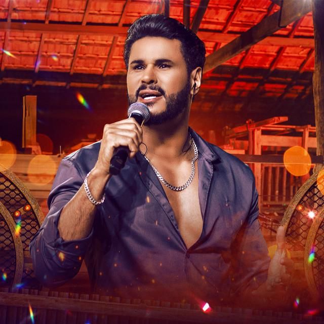 Photo of Nando Moreno