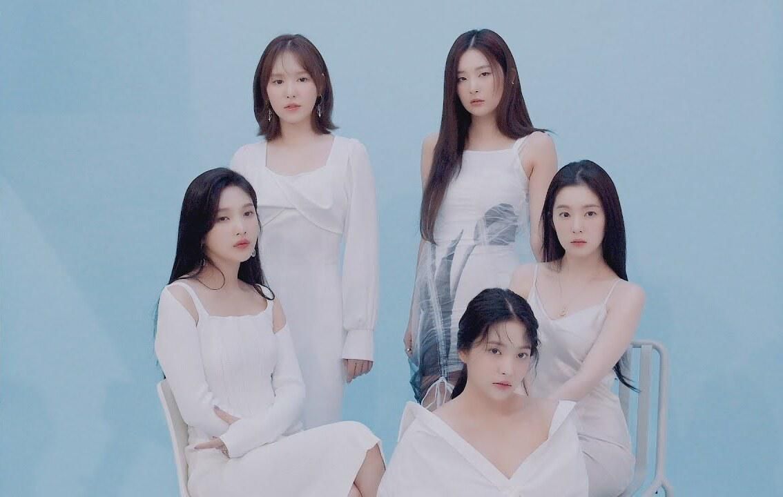 Photo of Red Velvet