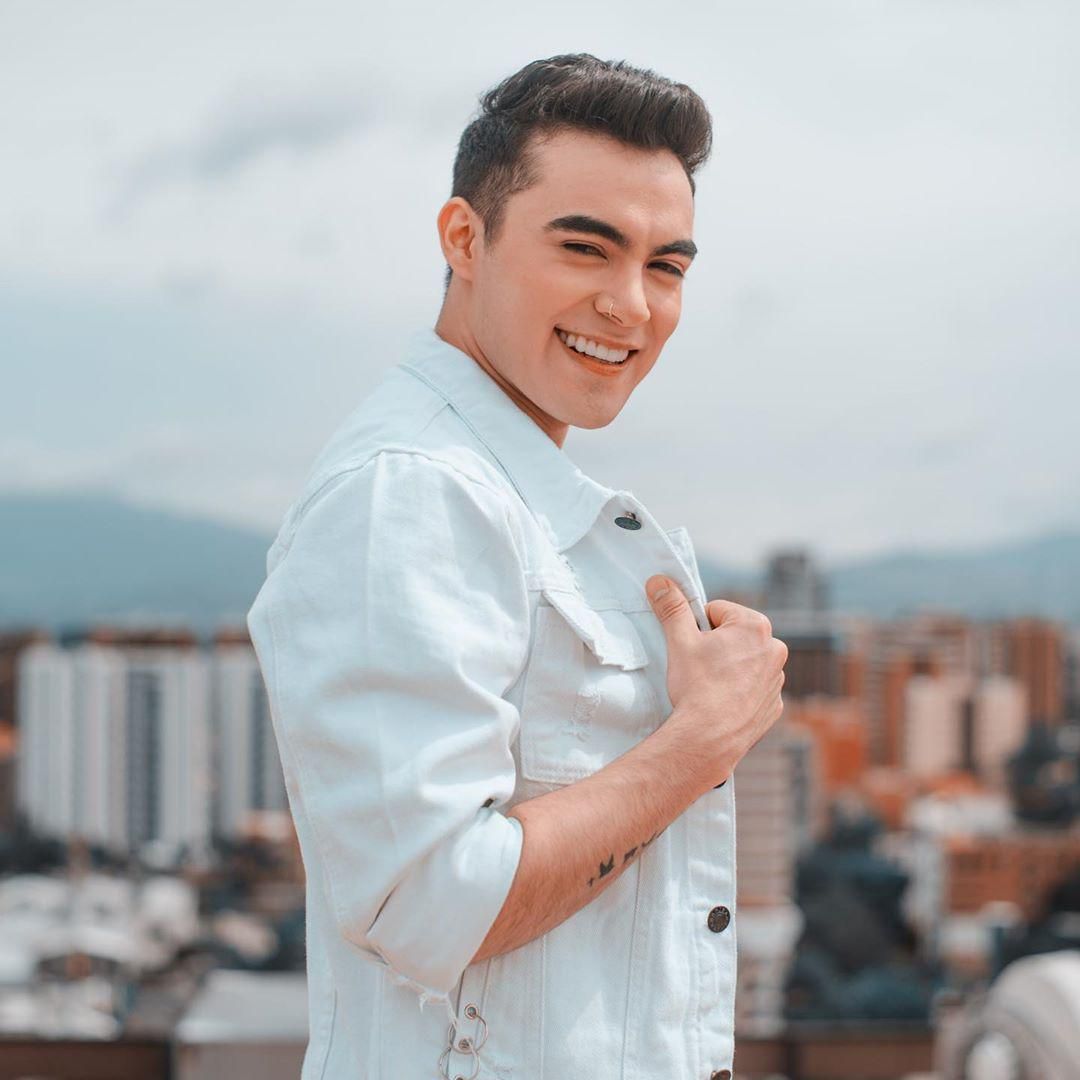 Foto de Dennis Arana