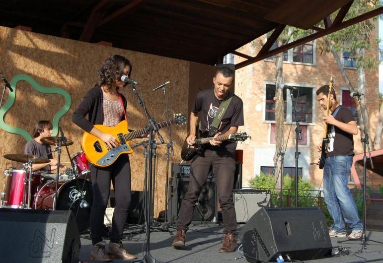 Foto de Black Cold Bottles