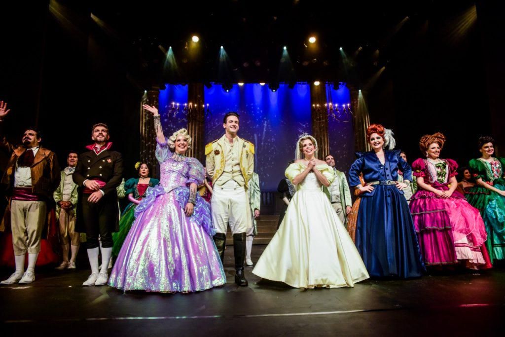 Foto de Cinderella: O Musical da Broadway