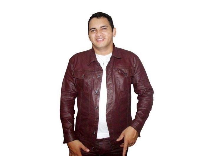 Foto de Mayko a Voz do Sucesso