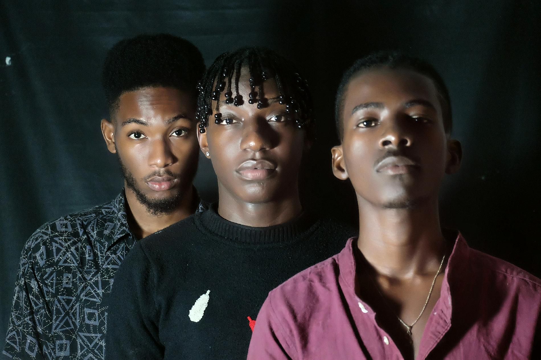 Foto de HOLD MUSIC OFFICIAL