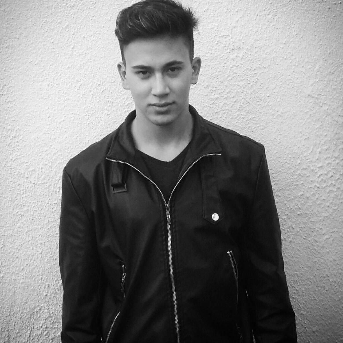 Photo of Gusta Oliveira