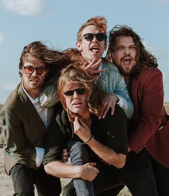 Foto de Joshua and The Holy Rollers