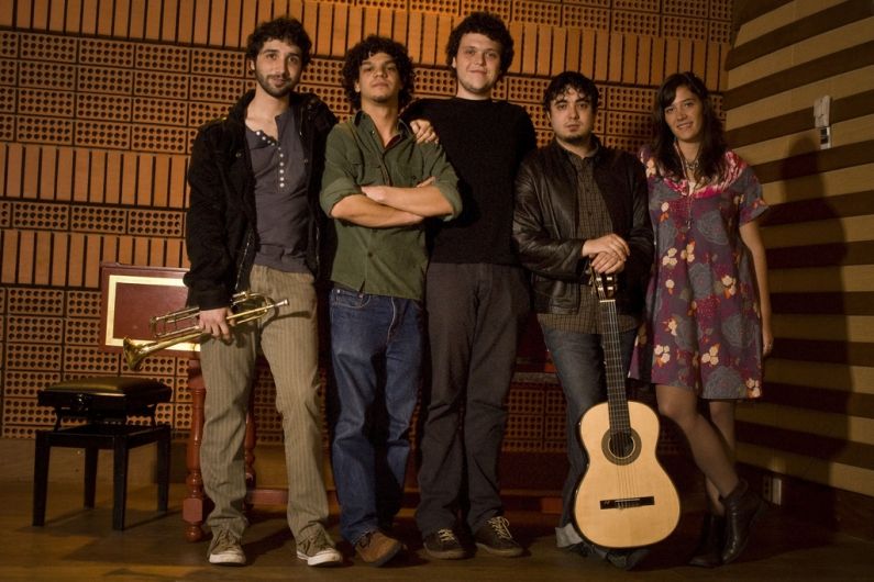 Photo of Pitanga em Pé de Amora