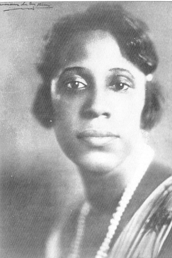 Photo of Zaíra de Oliveira