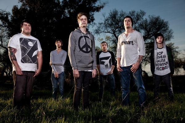 Foto de At The Skylines