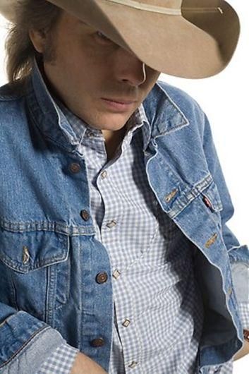 Photo of Dwight Yoakam