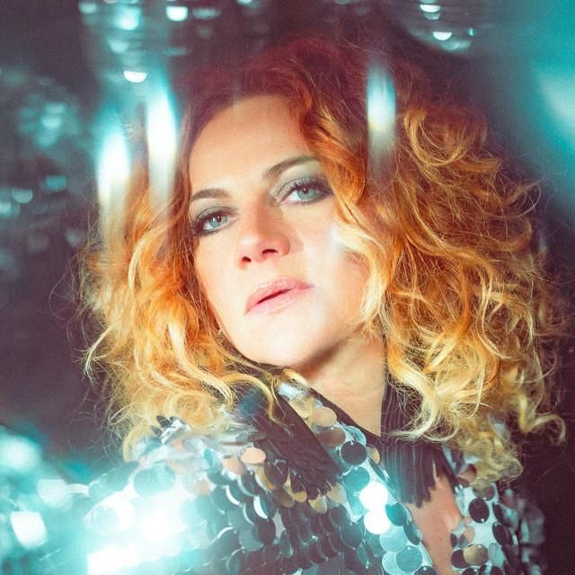 Photo of Nikka Costa