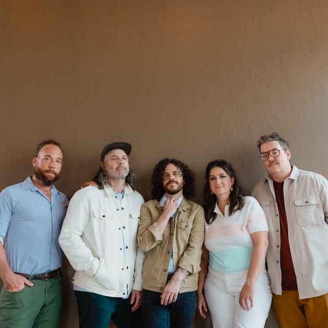 Foto de The Strumbellas