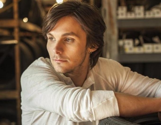 Foto de Charlie Worsham