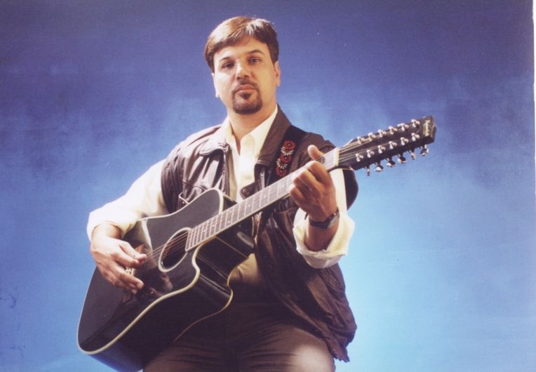 Photo of Dejane o Cantor Dos Poetas