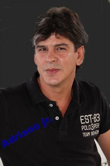 Foto de Adriano Jr.