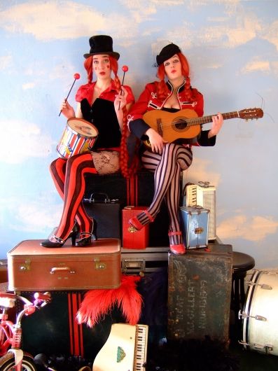 Foto de Vermillion Lies