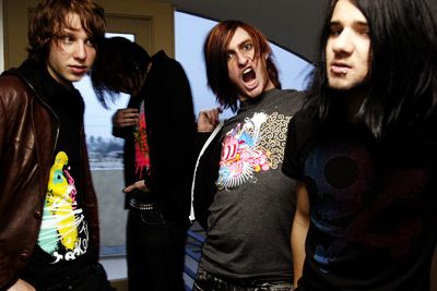 Foto de From First To Last