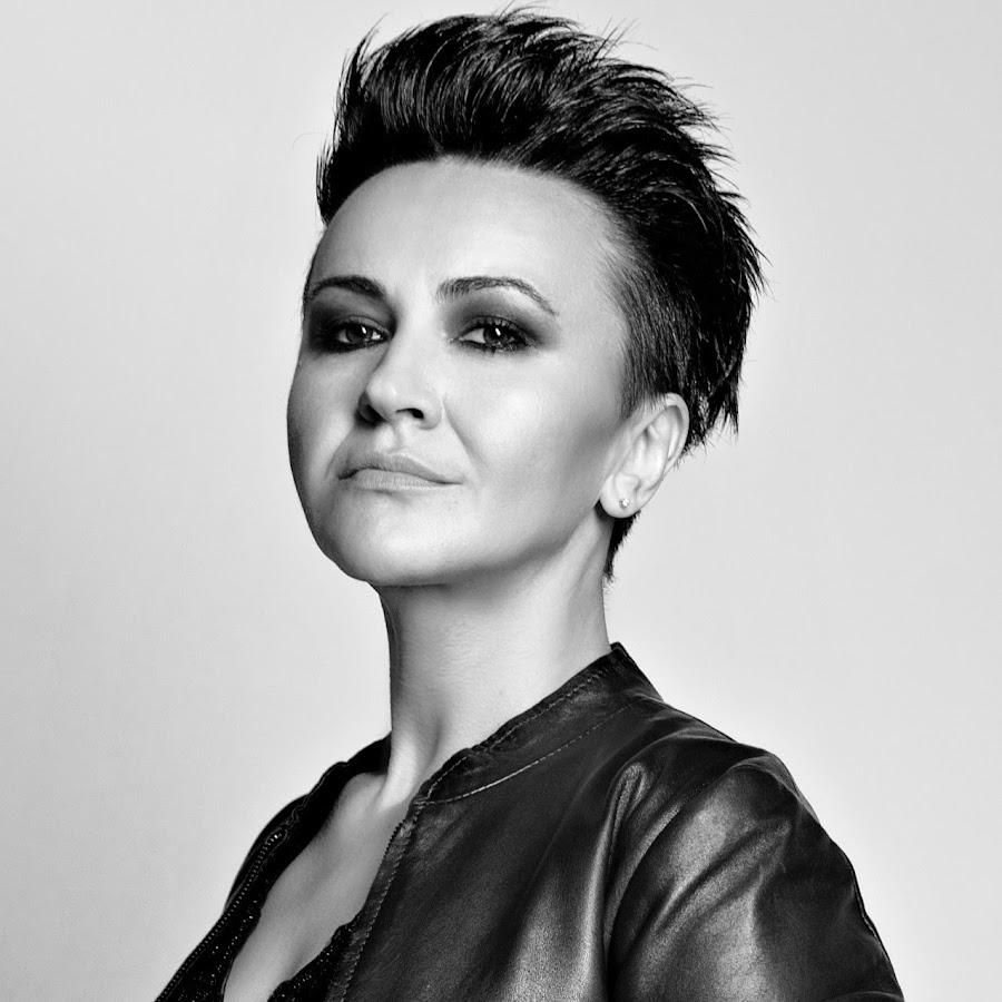 Foto de Amira Medunjanin