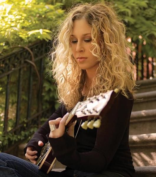 Photo of Toby Lightman