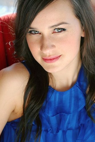 Photo of Breanne Düren