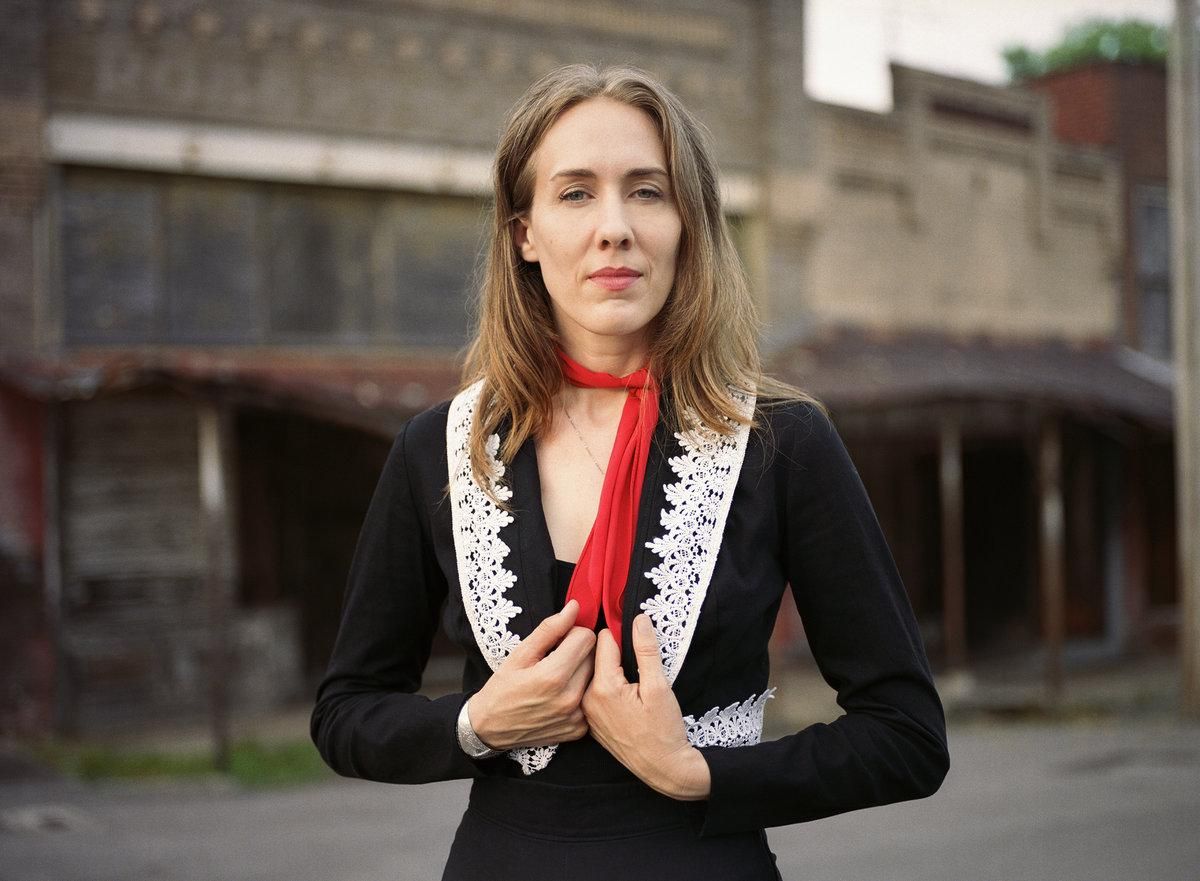 Photo of Brennen Leigh