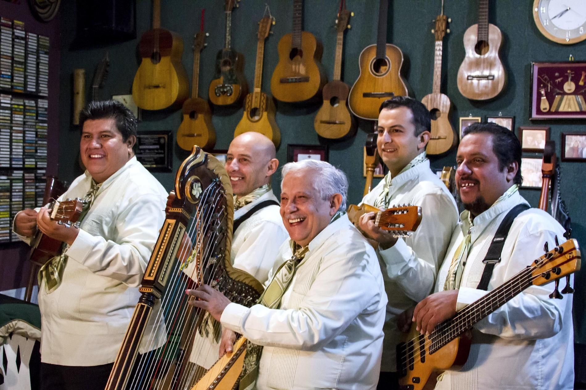 Foto de Tlen Huicani