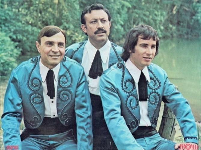 Foto de Sulino, Amarito e Douradense