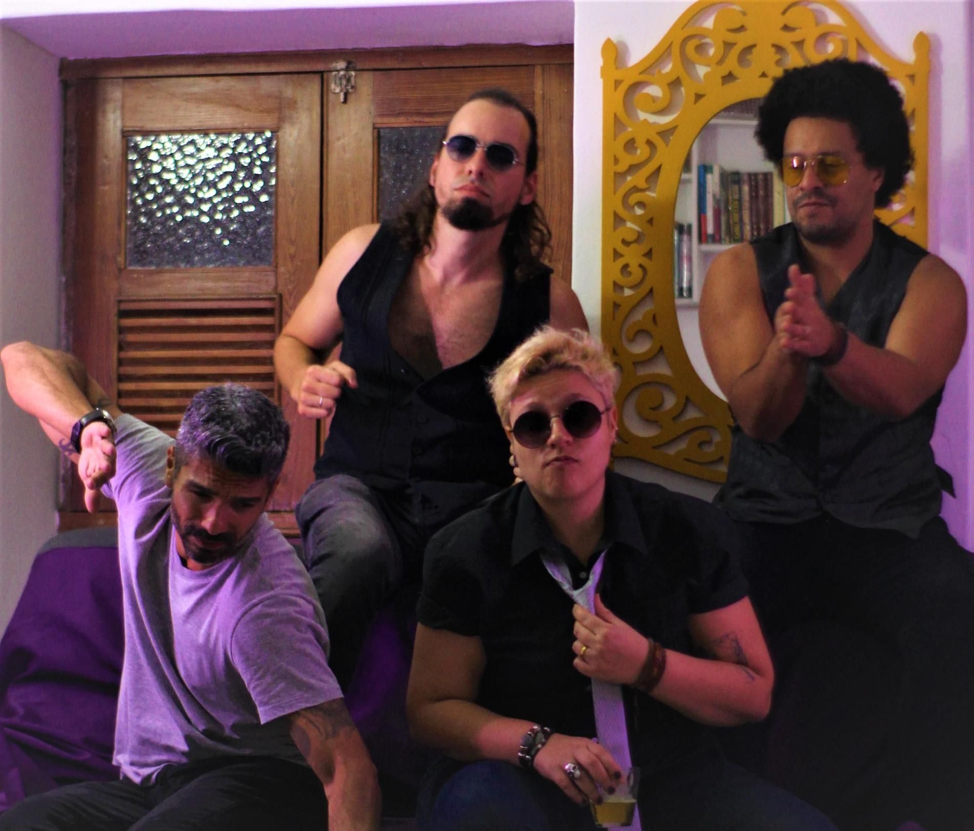 Foto de Bia Hits & Os Perdidos