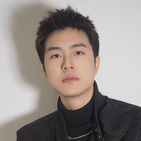 Foto de 罗森涛 (Luó Sēntāo)