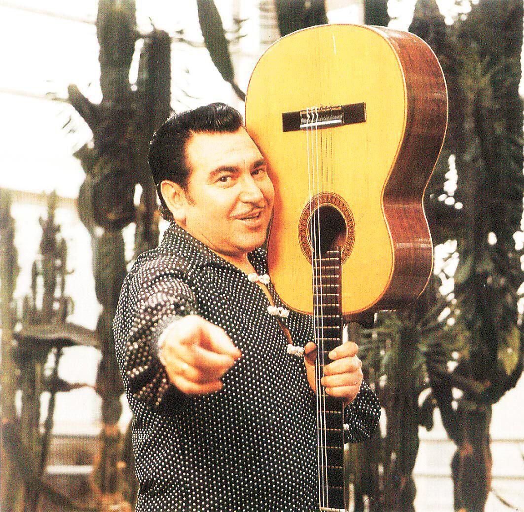 Photo of Luis Alberto del Parana