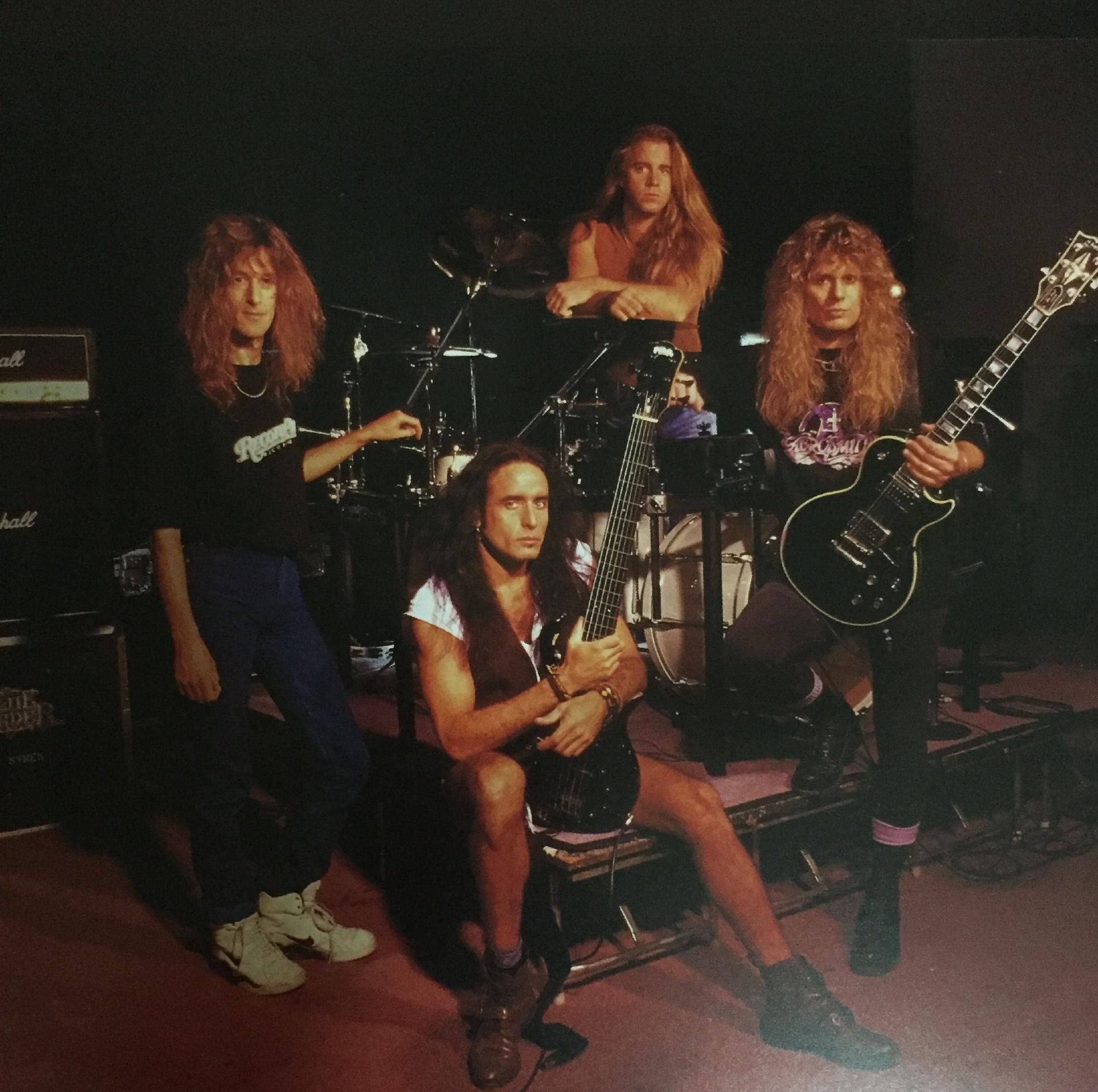 Foto de Blue Murder