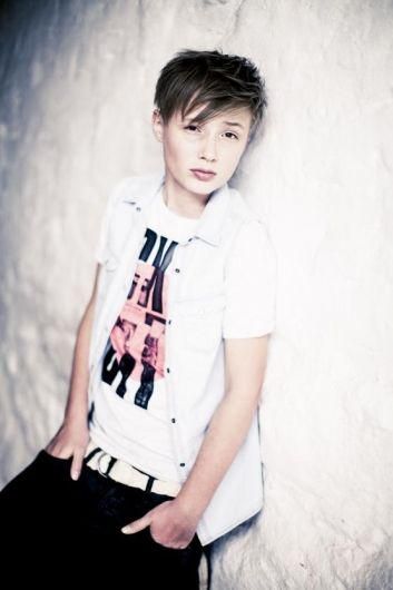 Foto de Isac Elliot‎