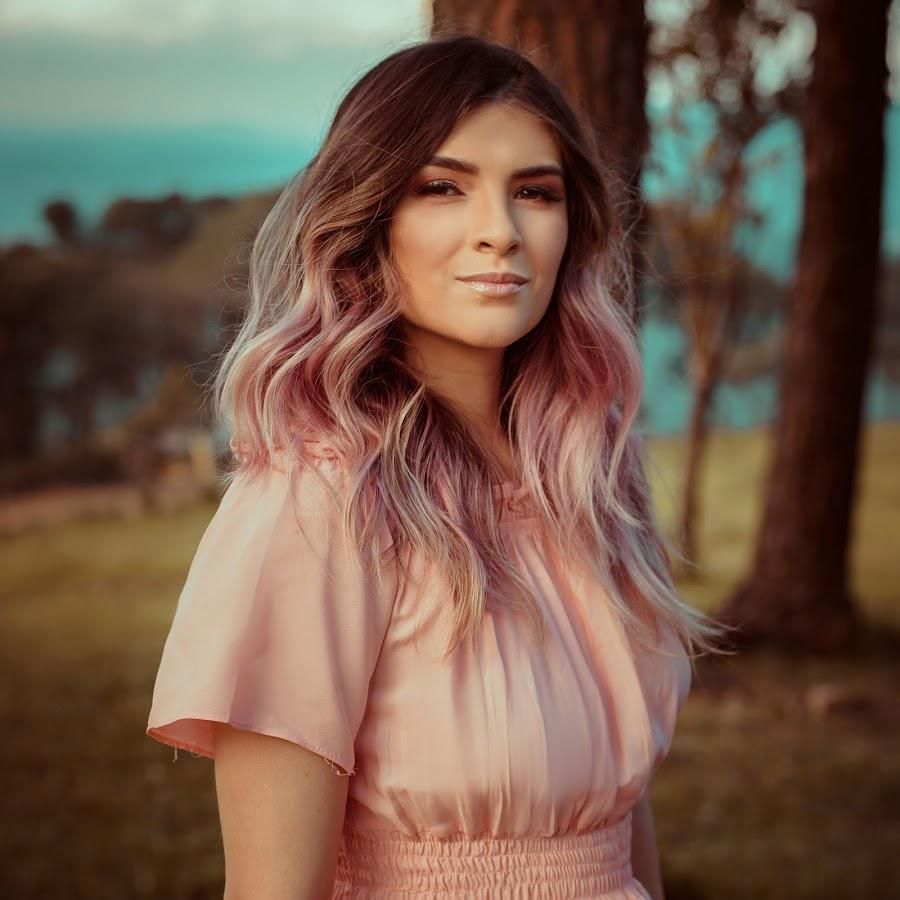 Photo of Bia Monteiro