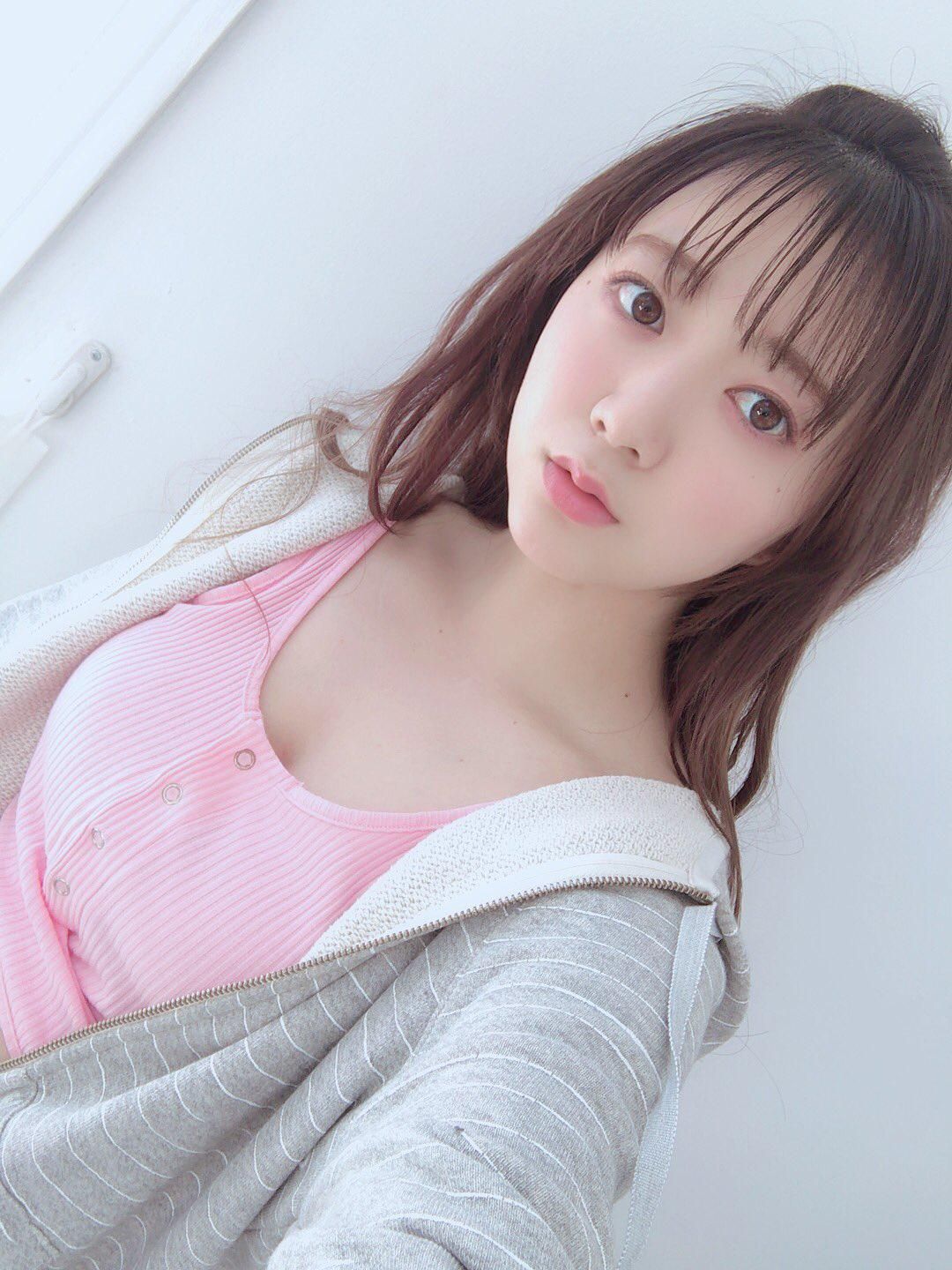 Foto de 伊藤 彩沙 (Ayasa Itou)