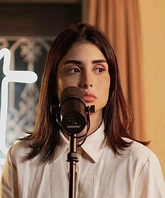 Photo of Letícia Almeida