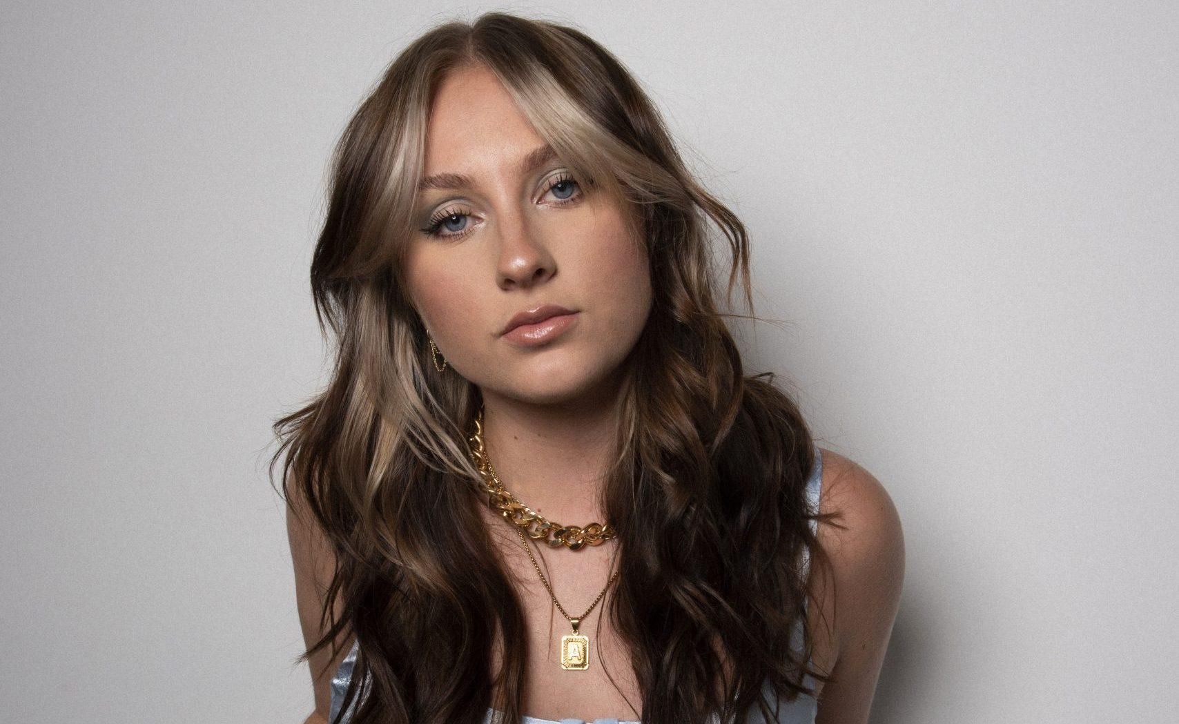 Photo of Ashley Kutcher